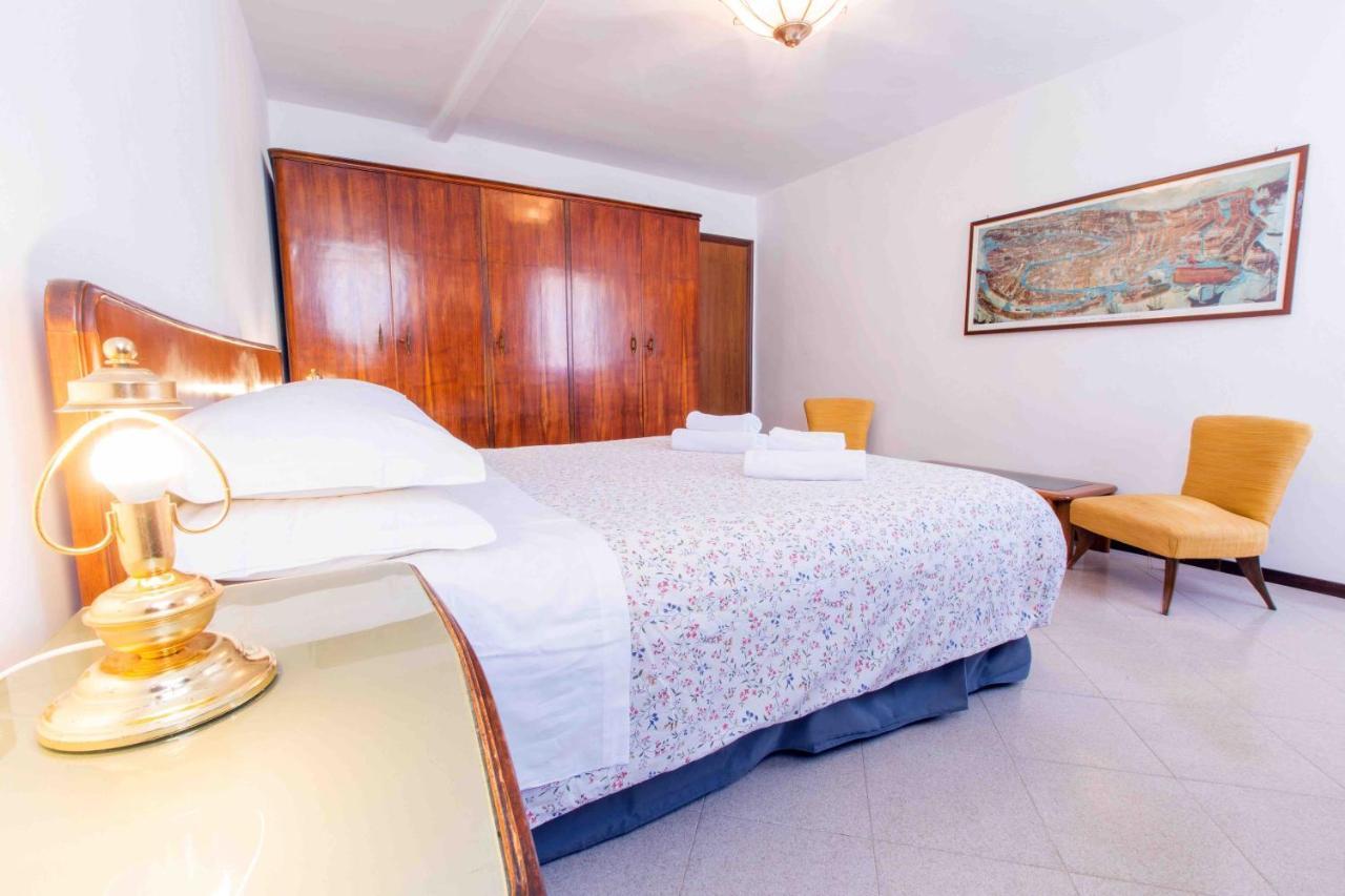 Ca Cammello Private Terrace And Canal View Venedig Exterior foto