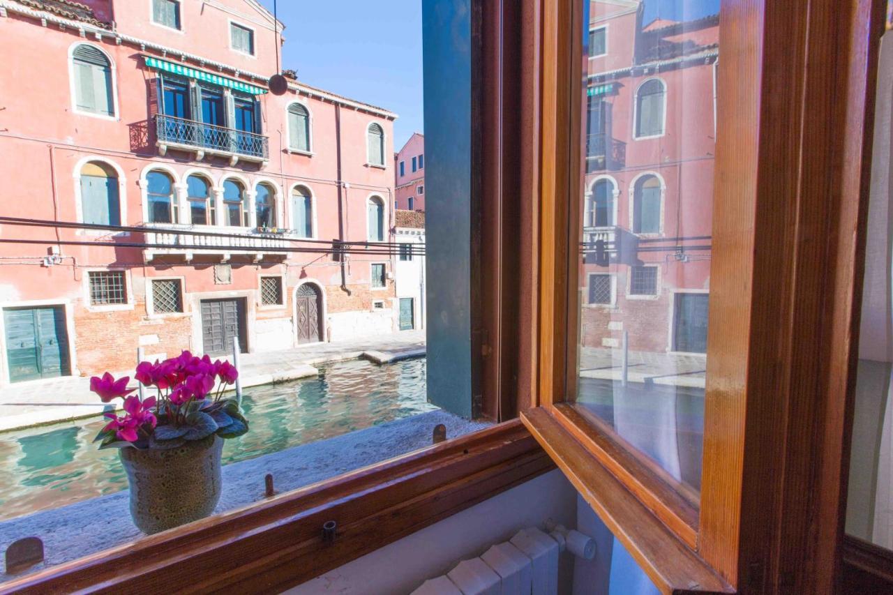 Ca Cammello Private Terrace And Canal View Venedig Exterior foto